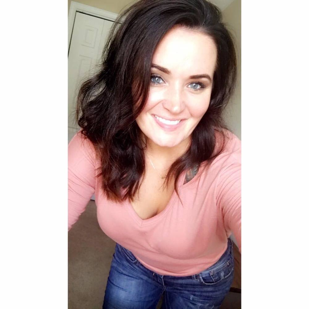 Meet your Posher, Jenn